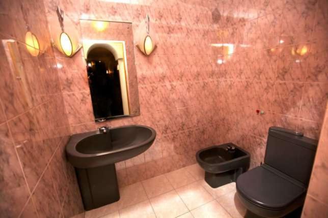 Flat in the city center Apartment Odessa Ngoại thất bức ảnh