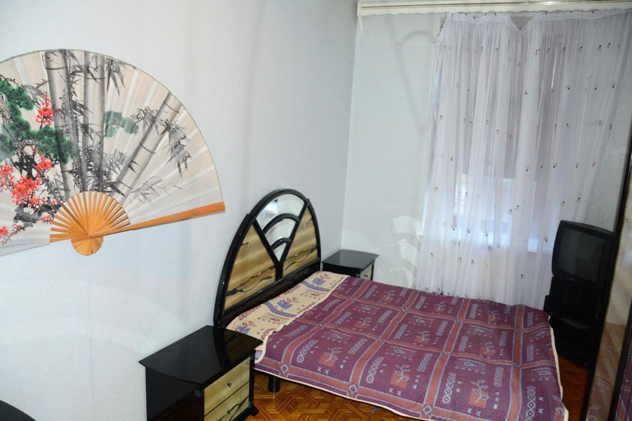 Flat in the city center Apartment Odessa Ngoại thất bức ảnh